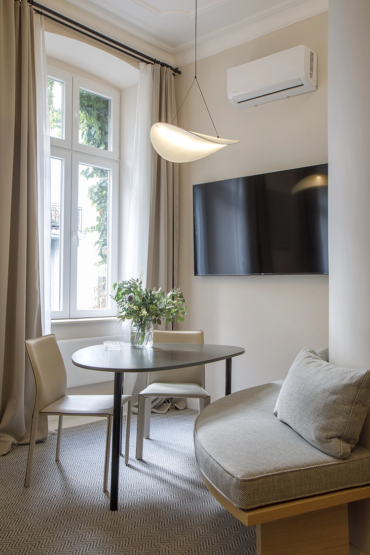 Superstring Sanja Veljković