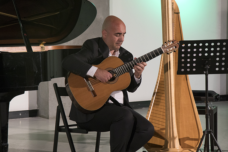 Copyright by Sanja Veljković