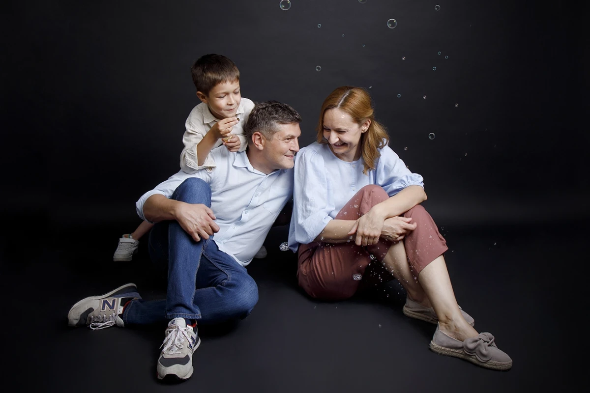 FOTOGRAFISANJE PORODIČNIH PORTRETA